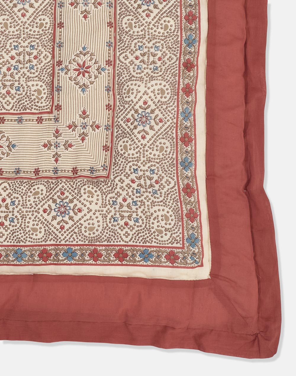Offwhite Mihika Printed Cotton Quilt