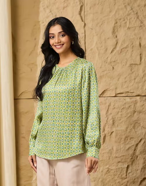 Green Block Print Geometric Top with round neck and full sleeves