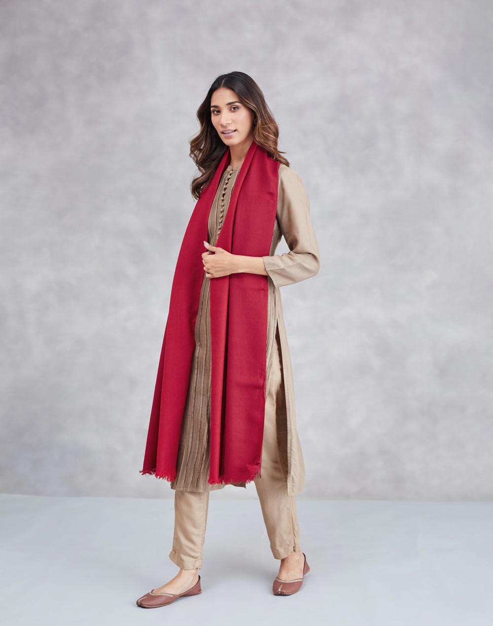 Texture and finish of the Red Shawl Wrap by Fabindia UK