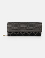 Black Clutch