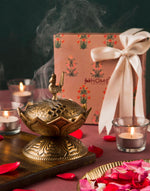 Gold Mehnoor Metal Dhuna Gift Set