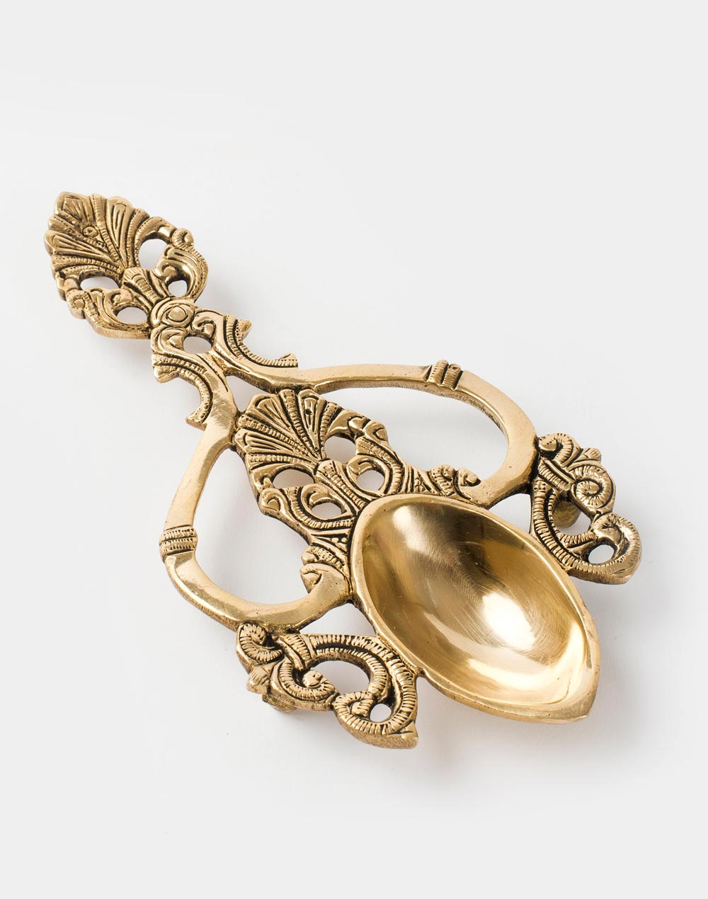 Gold Mehnoor Metal Puja Diya Gift Set