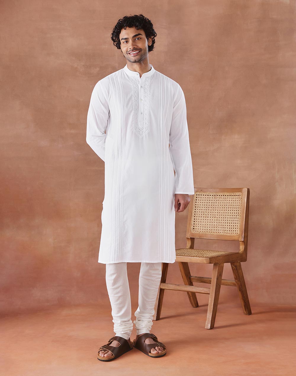 White Cotton Chikankari Slim Fit Long Kurta