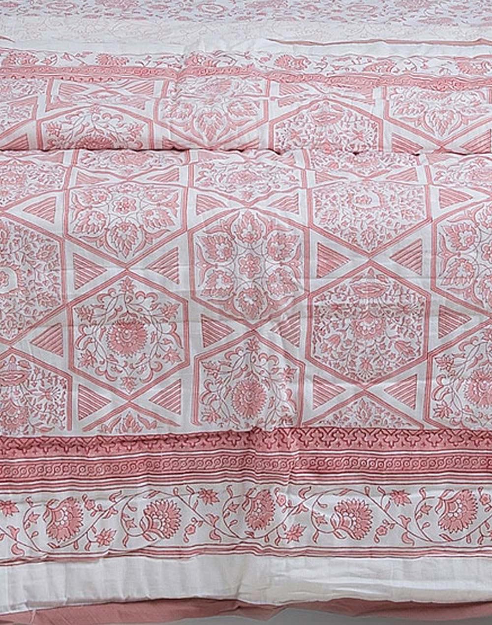 Red Iznik Cotton Quilt Printed Double