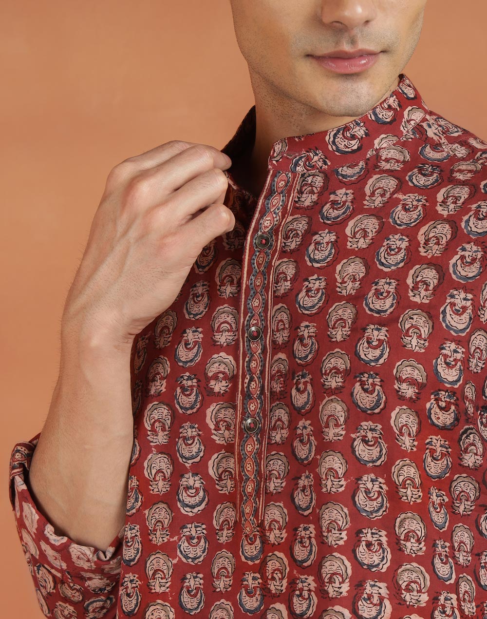 Maroon Cotton Kalamkari Slim Fit Short Kurta