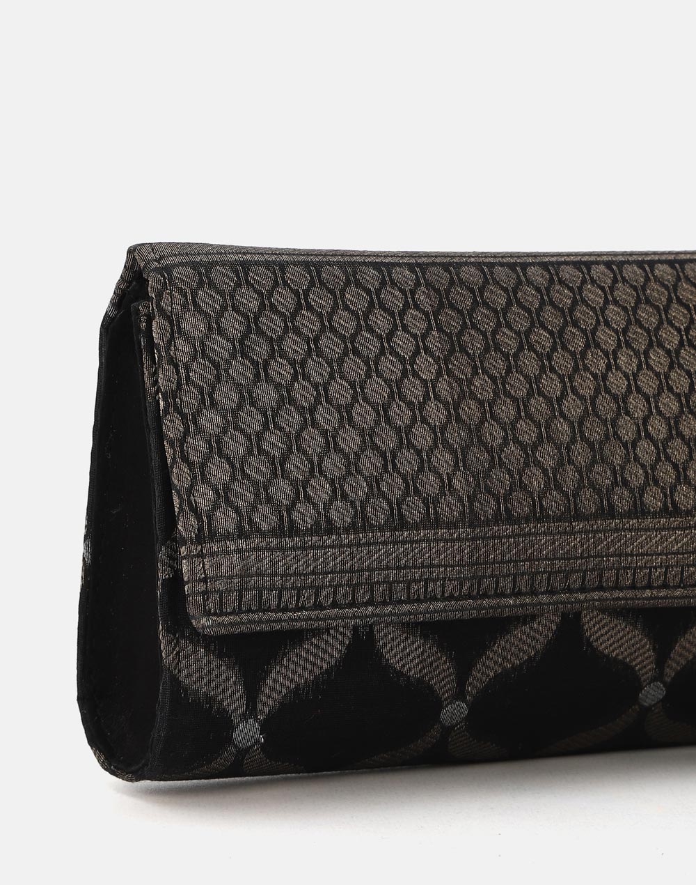 Black Clutch
