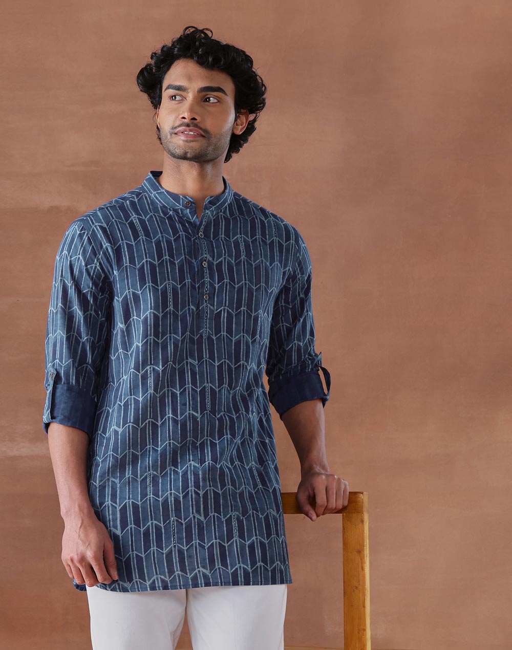 Indigo Cotton Dabu Printed Slim Fit Neel Baan Short Kurta
