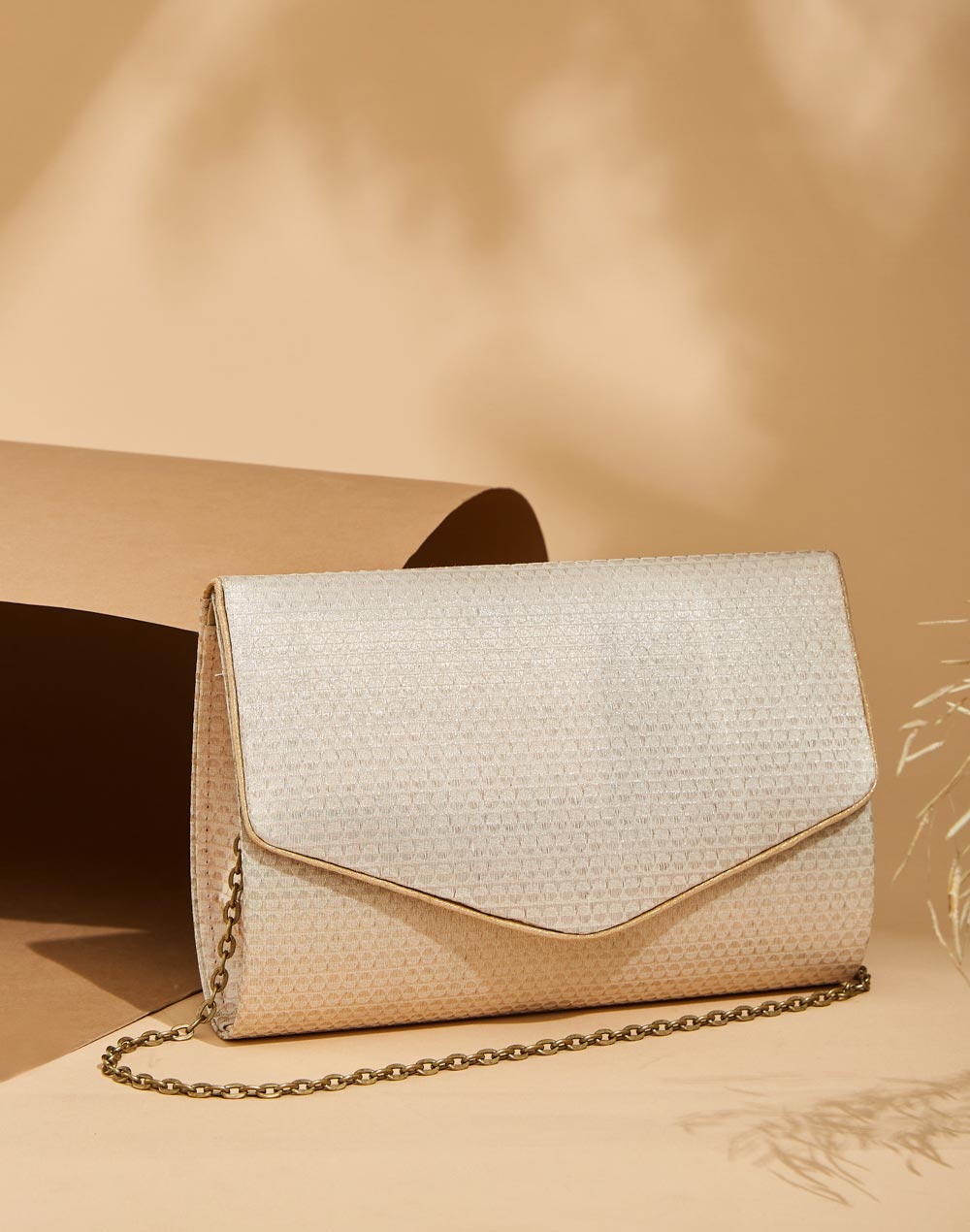 Offwhite Clutch