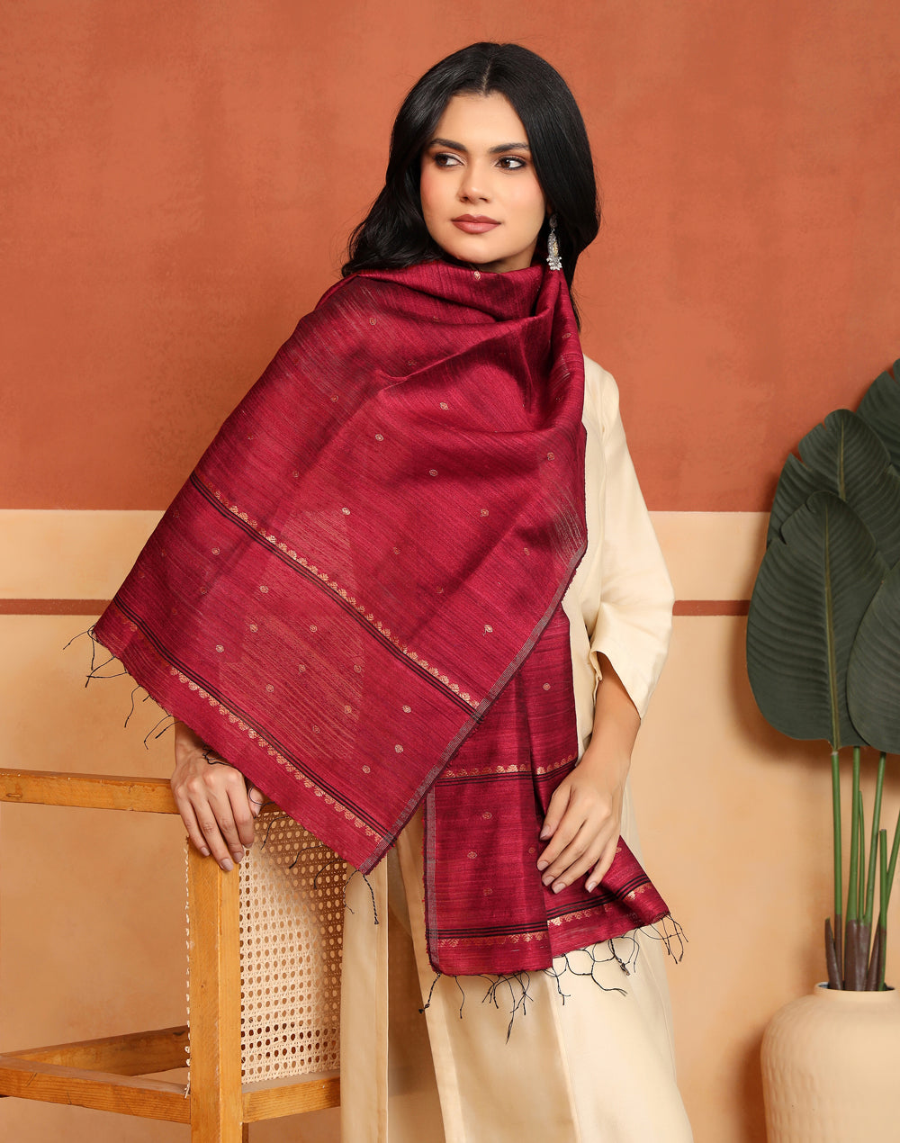 Maroon Silk Blend Hand Woven Stole