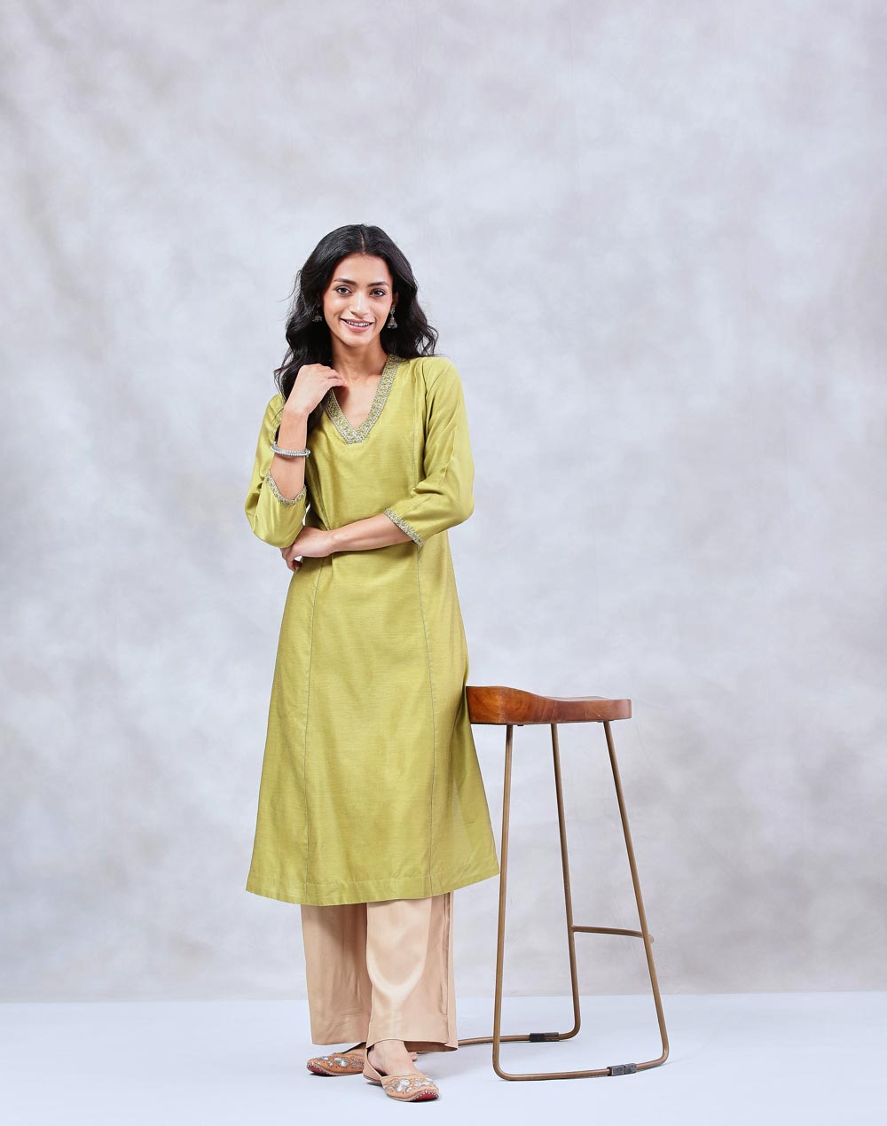 Green Cotton Silk Hand Embroidered Slim Fit Long Kurta