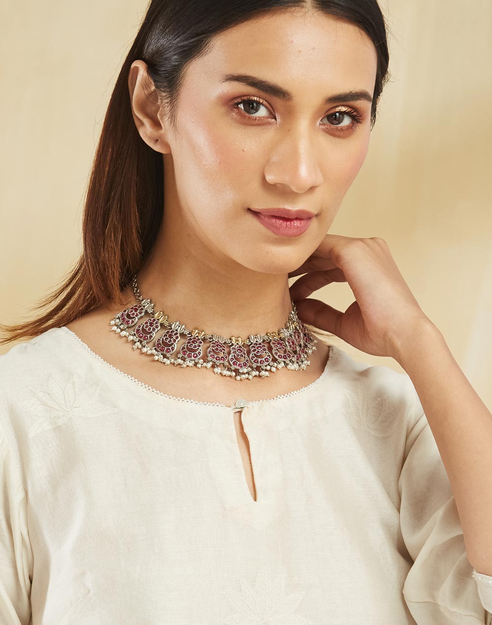 Metal Short Necklace