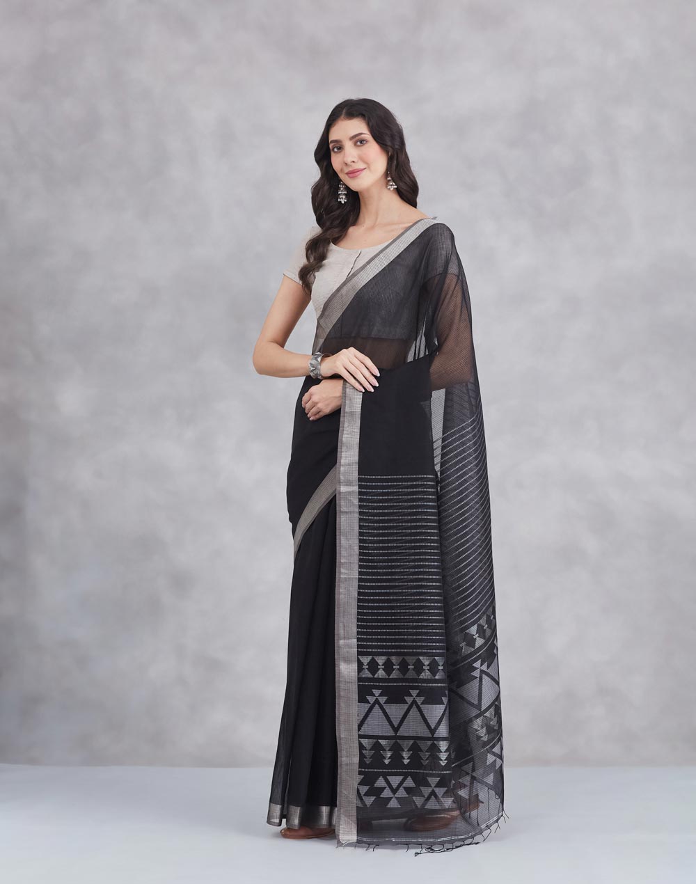 Black Cotton Silk Blend Woven Wonders Jamdani Sari