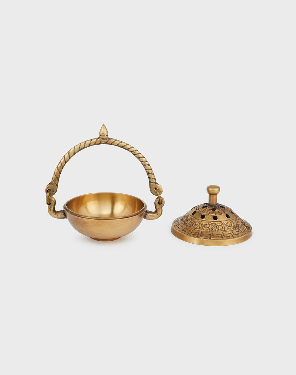 Brass Metal Casted Mehnoor Diffuser