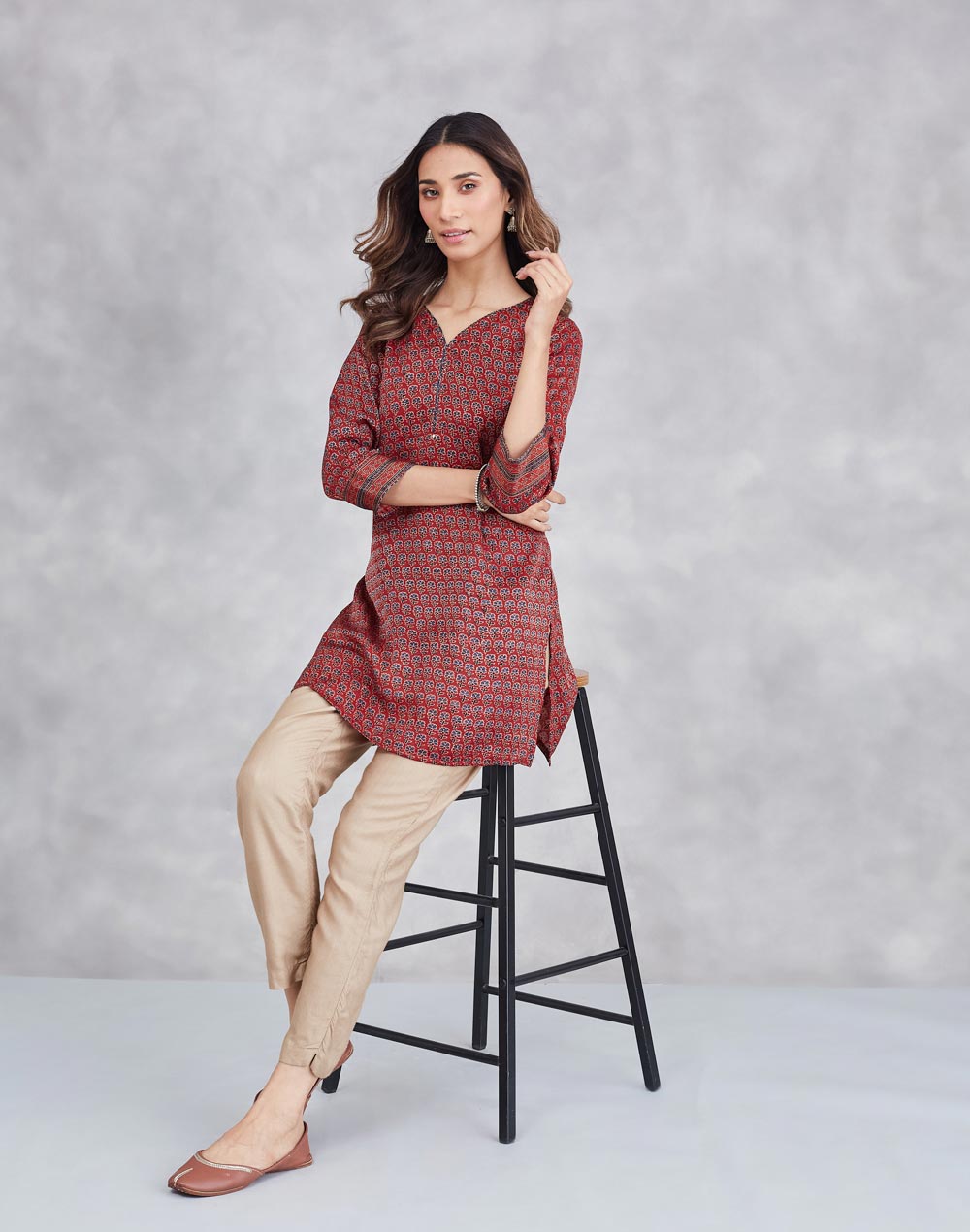 Maroon Viscose Blend Ajrakh Printed Slim Fit Short Kurta