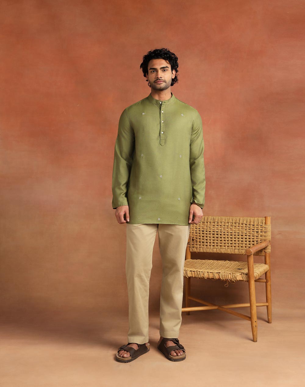 Green Viscose Silk Embroidered Short Kurta