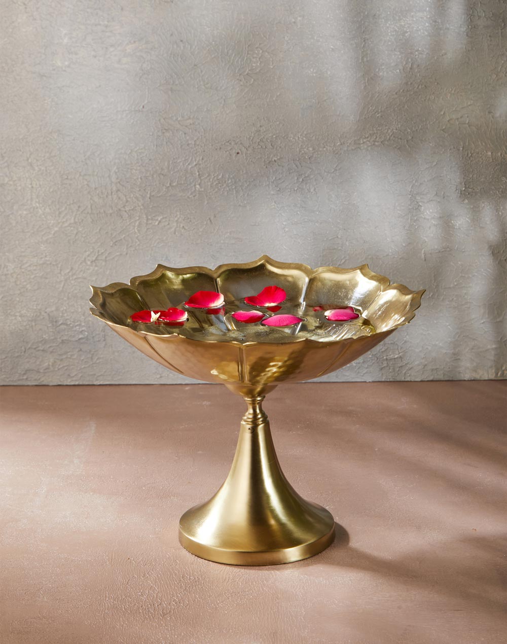 Golden Saroj Hammered Metal Urli