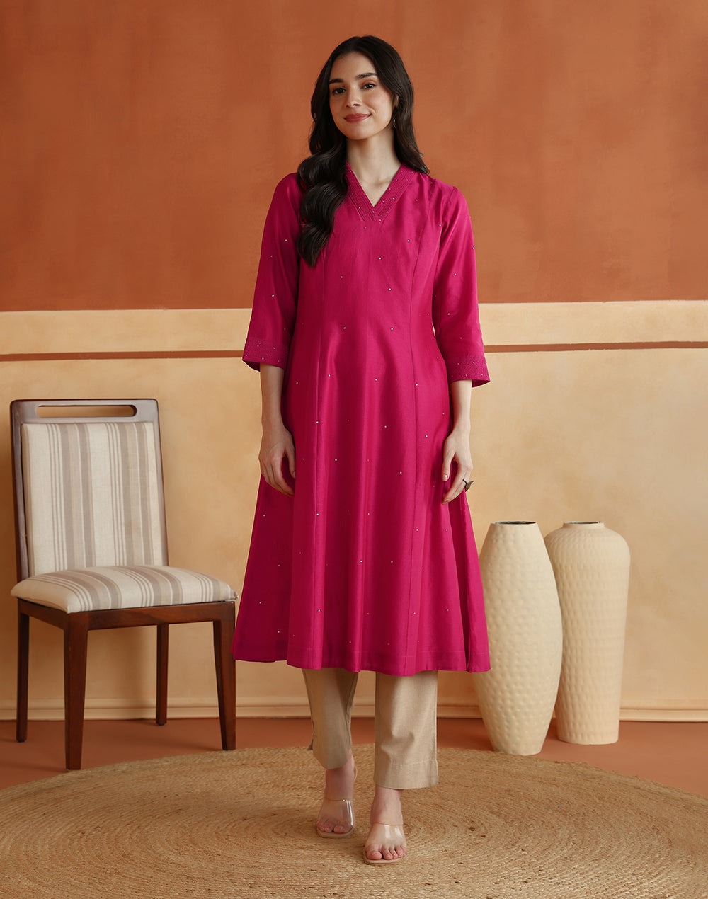 Embroidery detail on the Fuchsia Embroidered Long Kurta