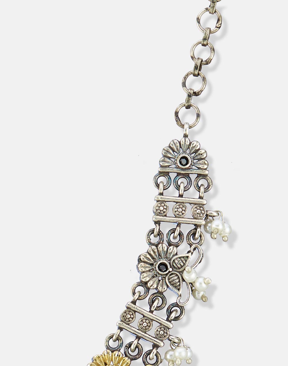 Metal Short Necklace