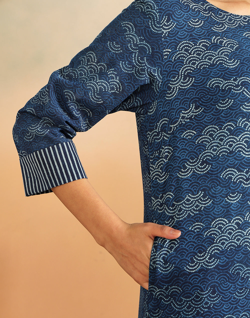 Indigo Cotton Printed Abstract Knee Length Kurta