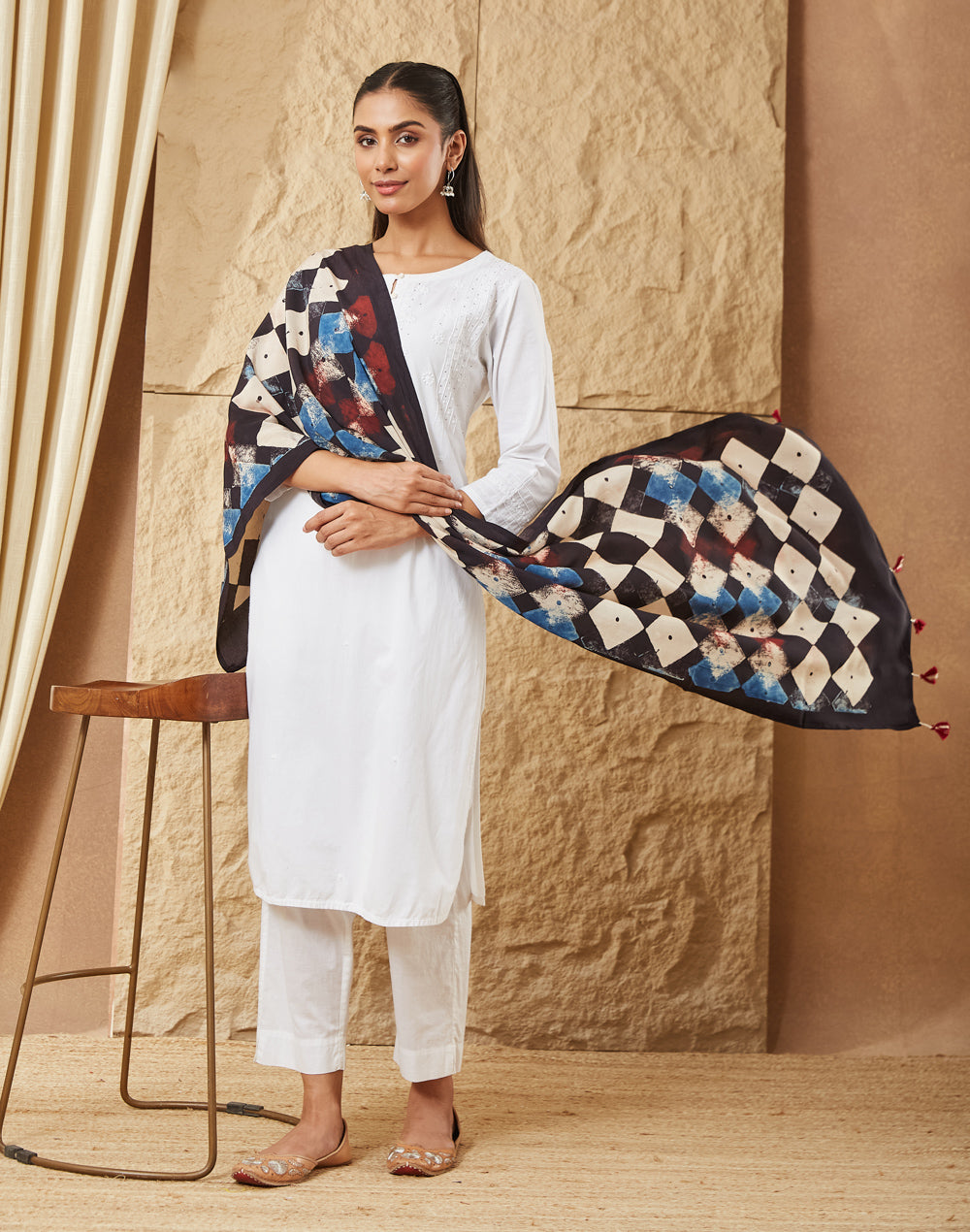 Texture and finish of the Black Ajrakh Print Stole by Fabindia UK