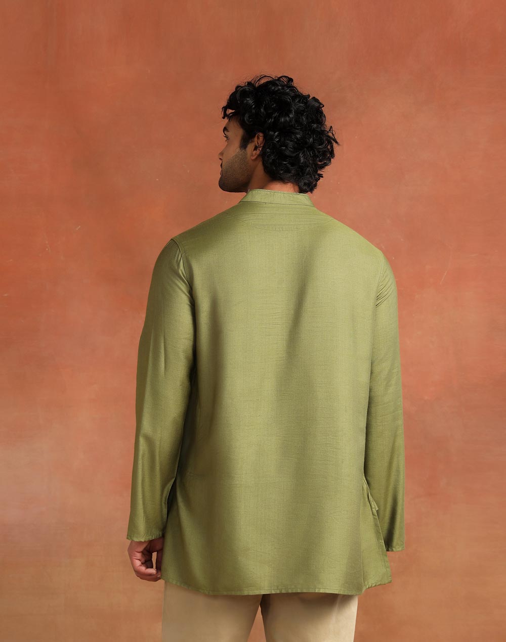 Green Viscose Silk Embroidered Short Kurta