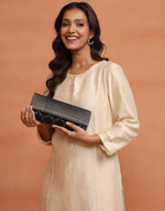 Black Clutch