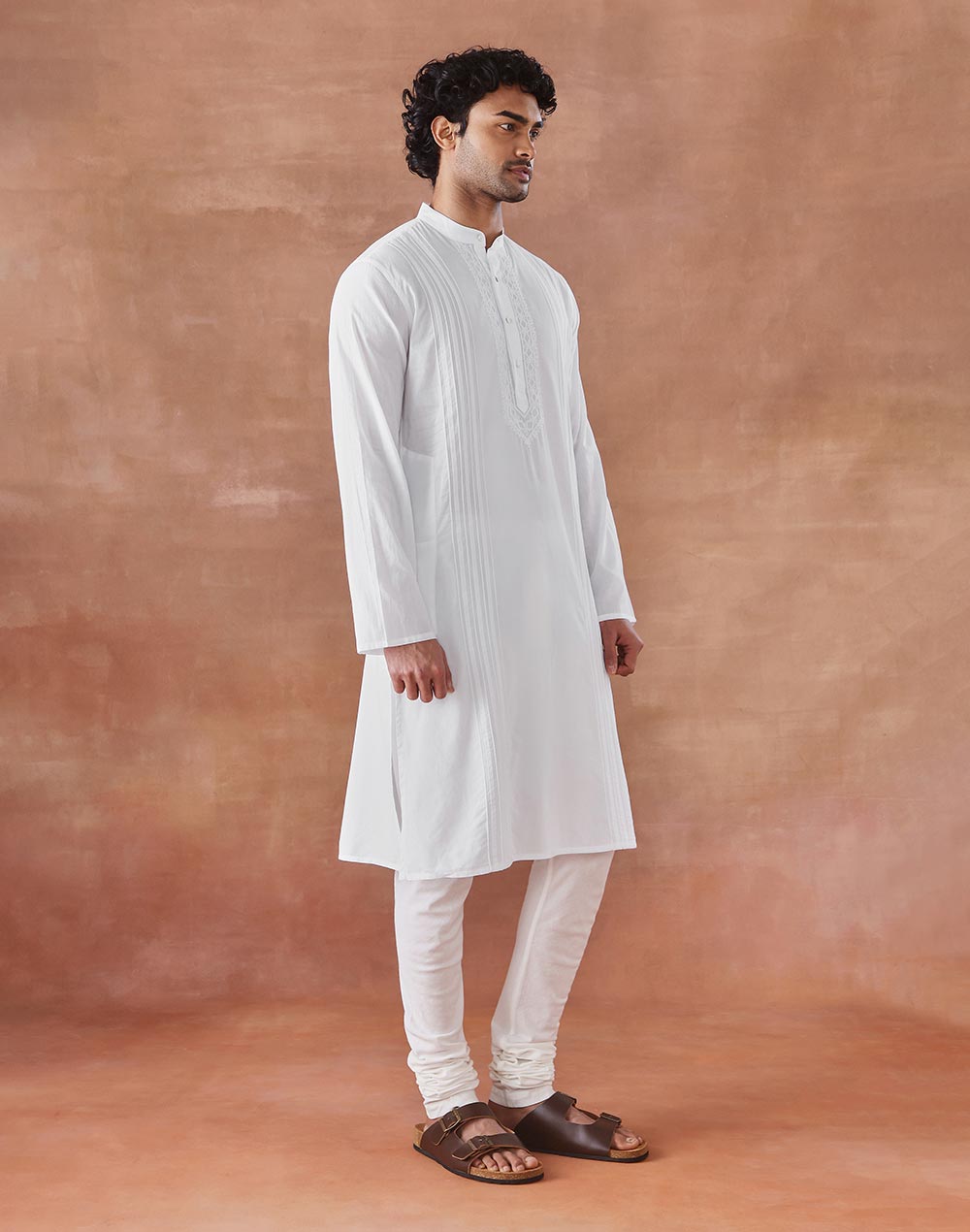 White Cotton Chikankari Slim Fit Long Kurta