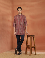 Maroon Cotton Kalamkari Slim Fit Short Kurta