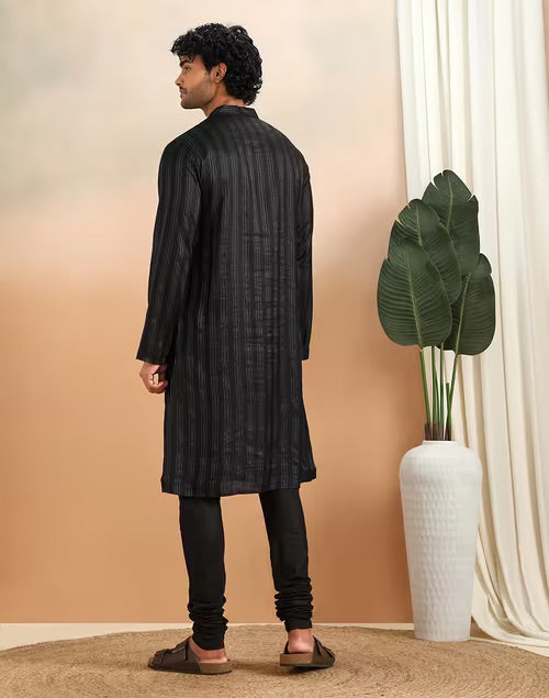 Texture and finish of the Black Dobby Long Kurta by Fabindia UK