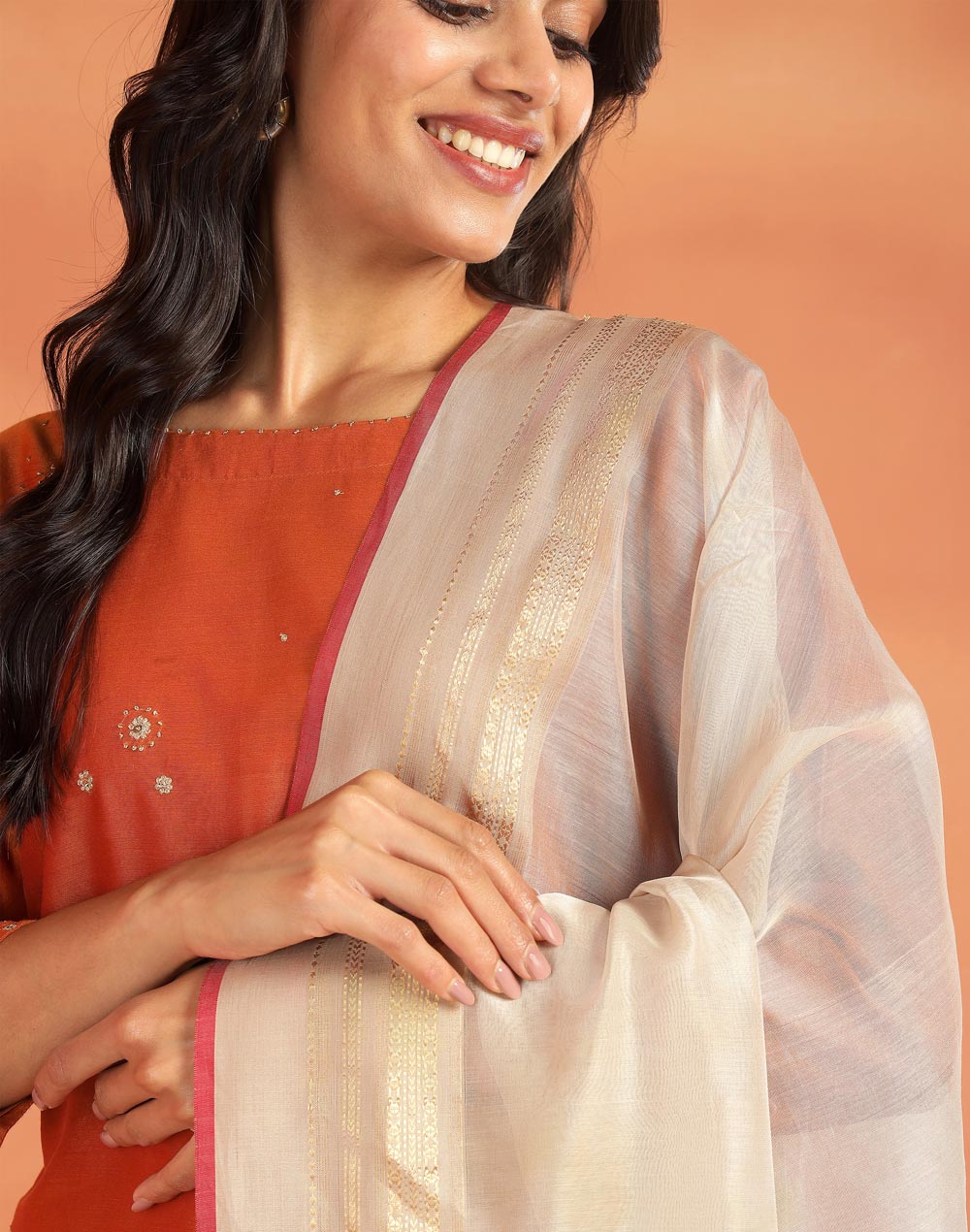 Beige Cotton Silk Blend Maheshwari Dupatta